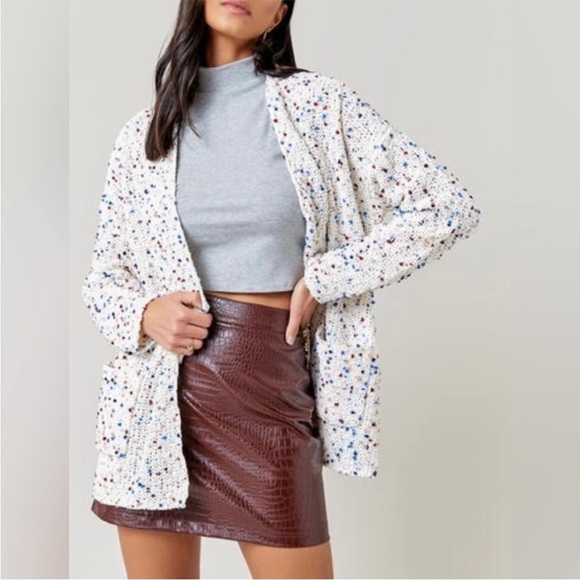 Francesca’s Mi Ami Colorful White Chenille Katie Confetti Long Cardigan - Picture 2 of 11